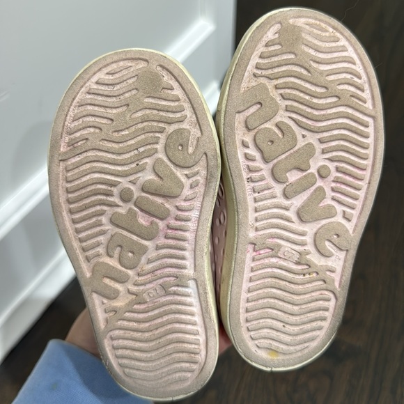 Toddler native - Picture 4 of 6